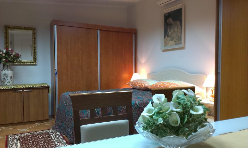 Apartment City Garden Kotor Zimmer foto